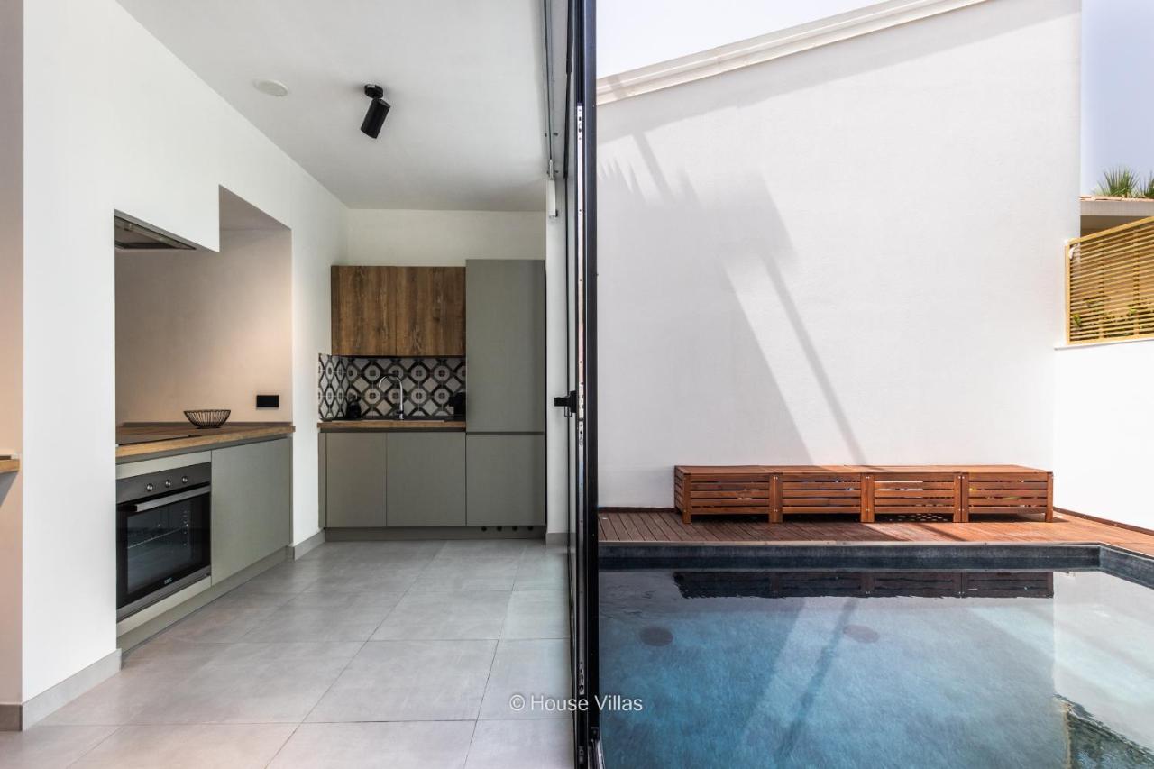 Oniro Bed & Breakfast Avola Bagian luar foto