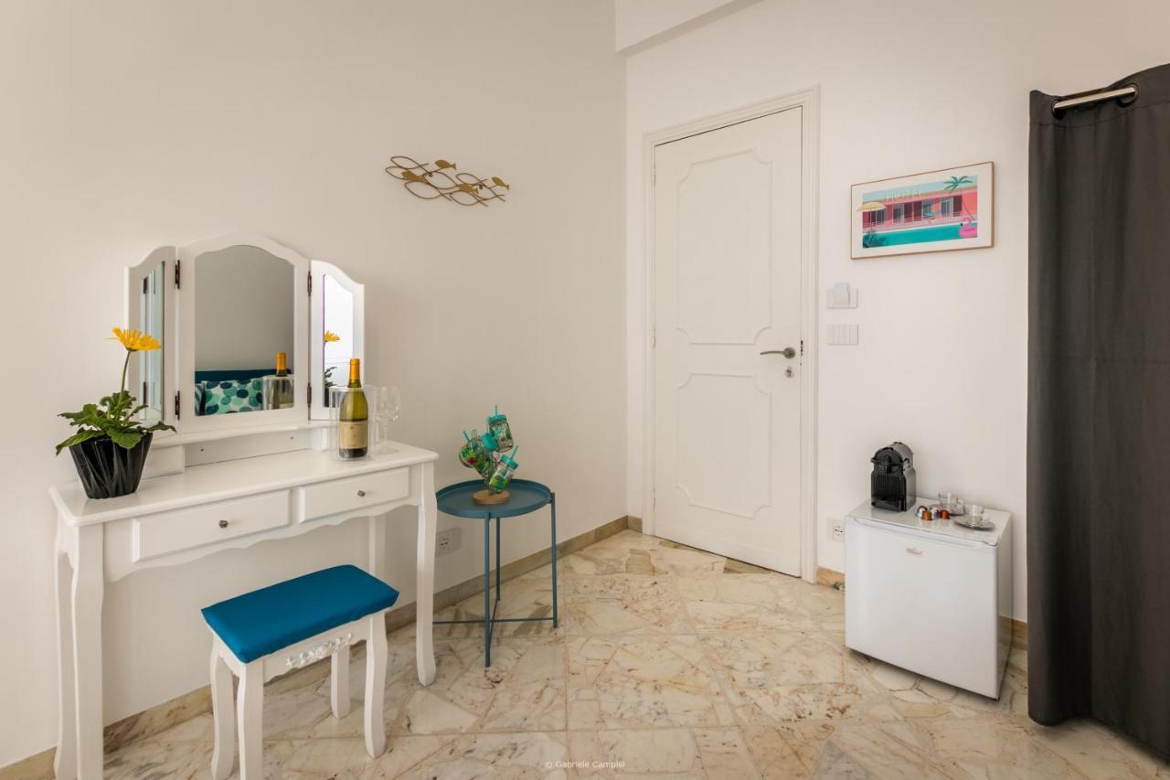 Oniro Bed & Breakfast Avola Bagian luar foto