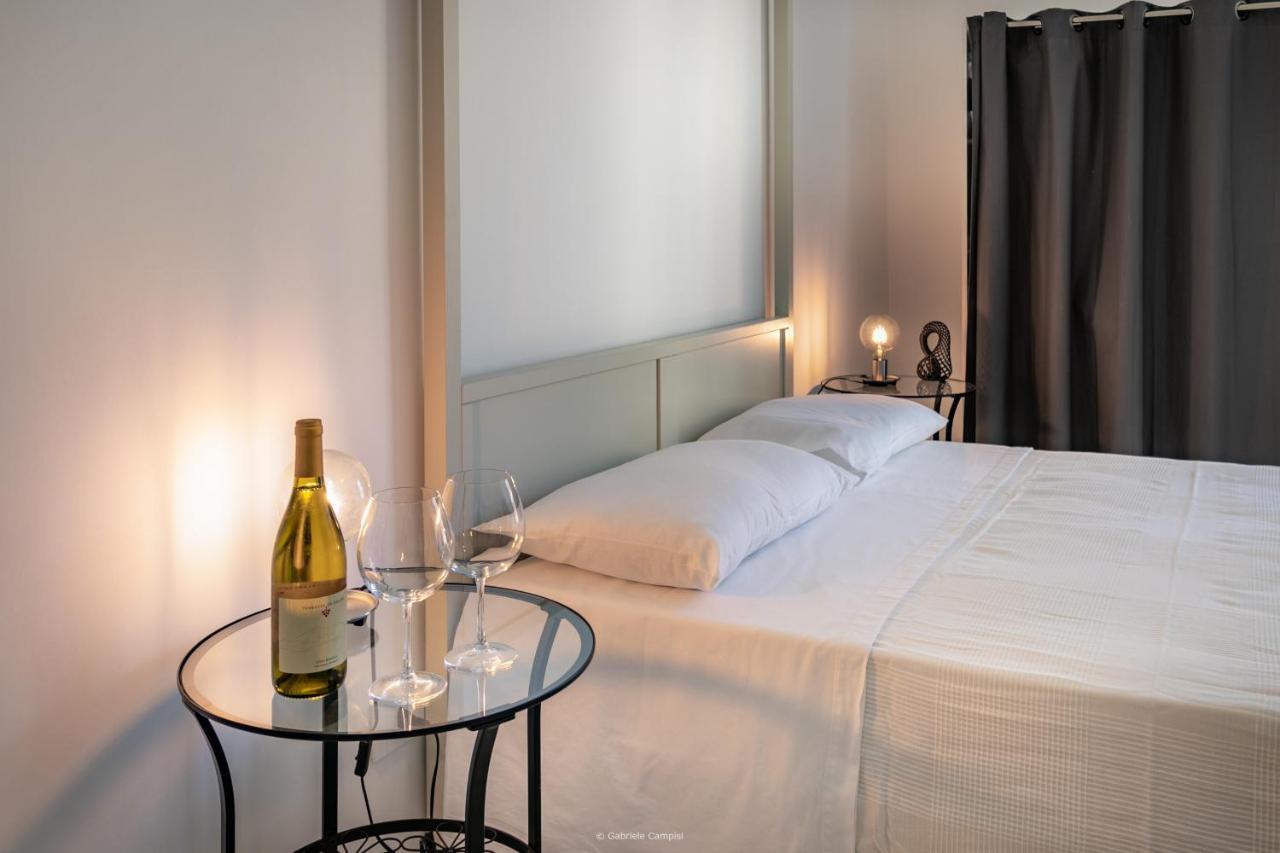 Oniro Bed & Breakfast Avola Bagian luar foto